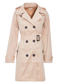 Beige trenchcoat met een getailleerde taille, dubbele knopenlijst aan de voorkant, marineblauwe knopen en een capuchon. Voorzien van schouderepauletten en polsbandjes.