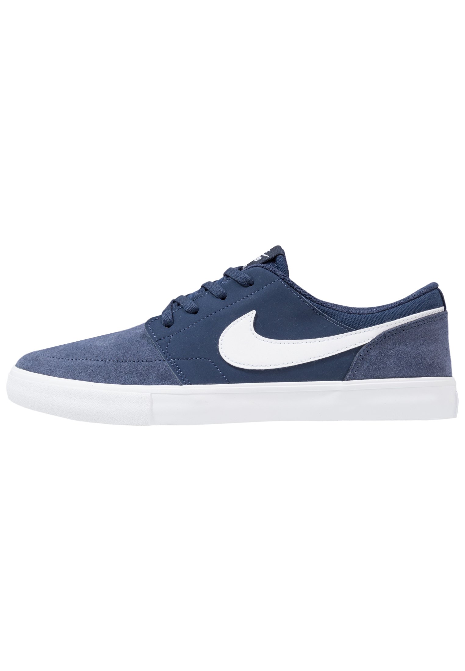 navy blue nike skate shoes