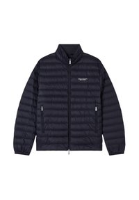 Chaqueta acolchada en un azul marino oscuro, con diseño de acolchado horizontal, cuello alto, cierre de cremallera completo y dos bolsillos laterales con cremallera.