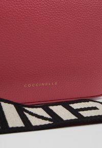 Coccinelle Torba na ramię