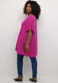 Kaffe Curve KCAMI - Tunika - festival fuchsia
