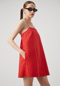 Abercrombie & Fitch TRAPEZE SKORT - Rochie de zi - rococco red