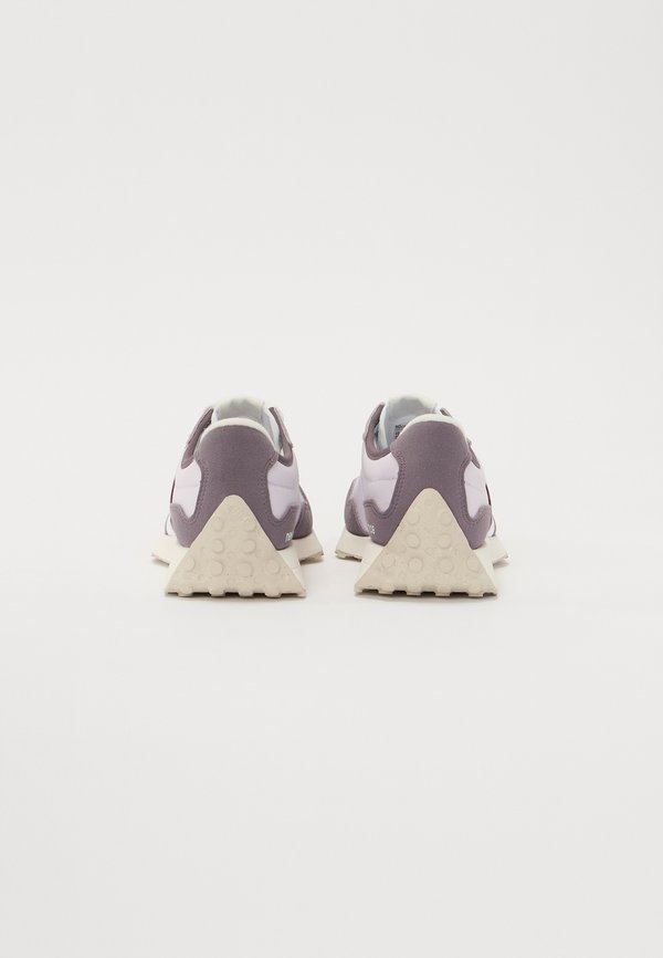 327 - Trainers - taro3