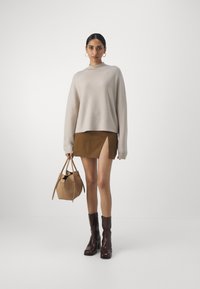DRYKORN LOTIAMI - Pulóver - brown