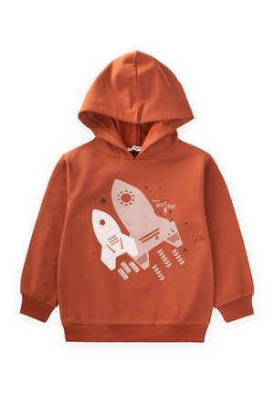 Hnedý sveter s kapucňou, ktorý zobrazuje grafiku dvoch rakiet a hviezd. Vyrobený z mäkkého materiálu s kapucňou a rebrovanými manžetami.