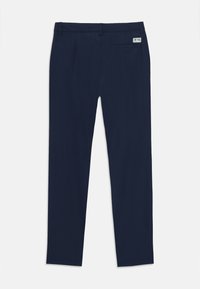 Pantaloni tailored blu navy realizzati in tessuto liscio, con pinces, una tasca posteriore singola e un piccolo etichetta del marchio sulla vita.