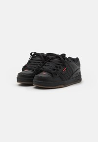 Globe FUSION - Skate shoes - black/red