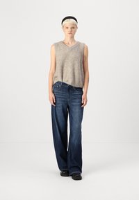 American Eagle SUPER HIGH RISE BAGGY WIDE LEG - Traperice opuštenog kroja - dark clouds