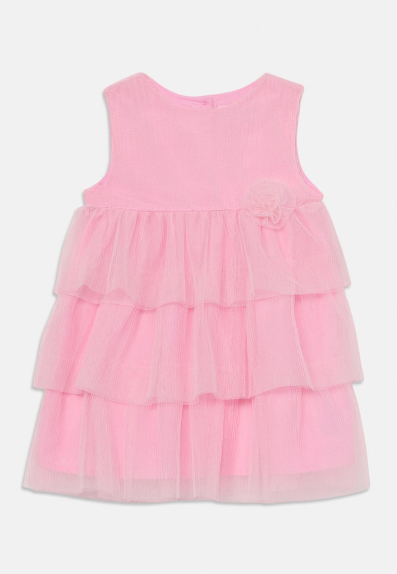 Roosa ilma varrukat kleit, millel on kolm kihti tüllist rüübe. Kangast roosi detail asub vasakul pool vööl. Pehme, kerge materjal.