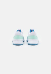 Nike Performance MC TRAINER 2 - Sapatilha de treino - white/metallic silver/mint/universal blue/black