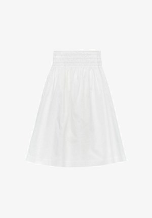 Valkoinen puuvillahame, jossa on smockattu vyötärö, ulottuen polven ylle, ja jonka pinta on sileä ja helma levenee.