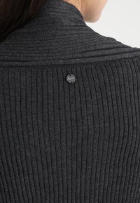 Esprit Kofta - dark grey