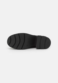 Guess VANETA - Botins de salto alto - black