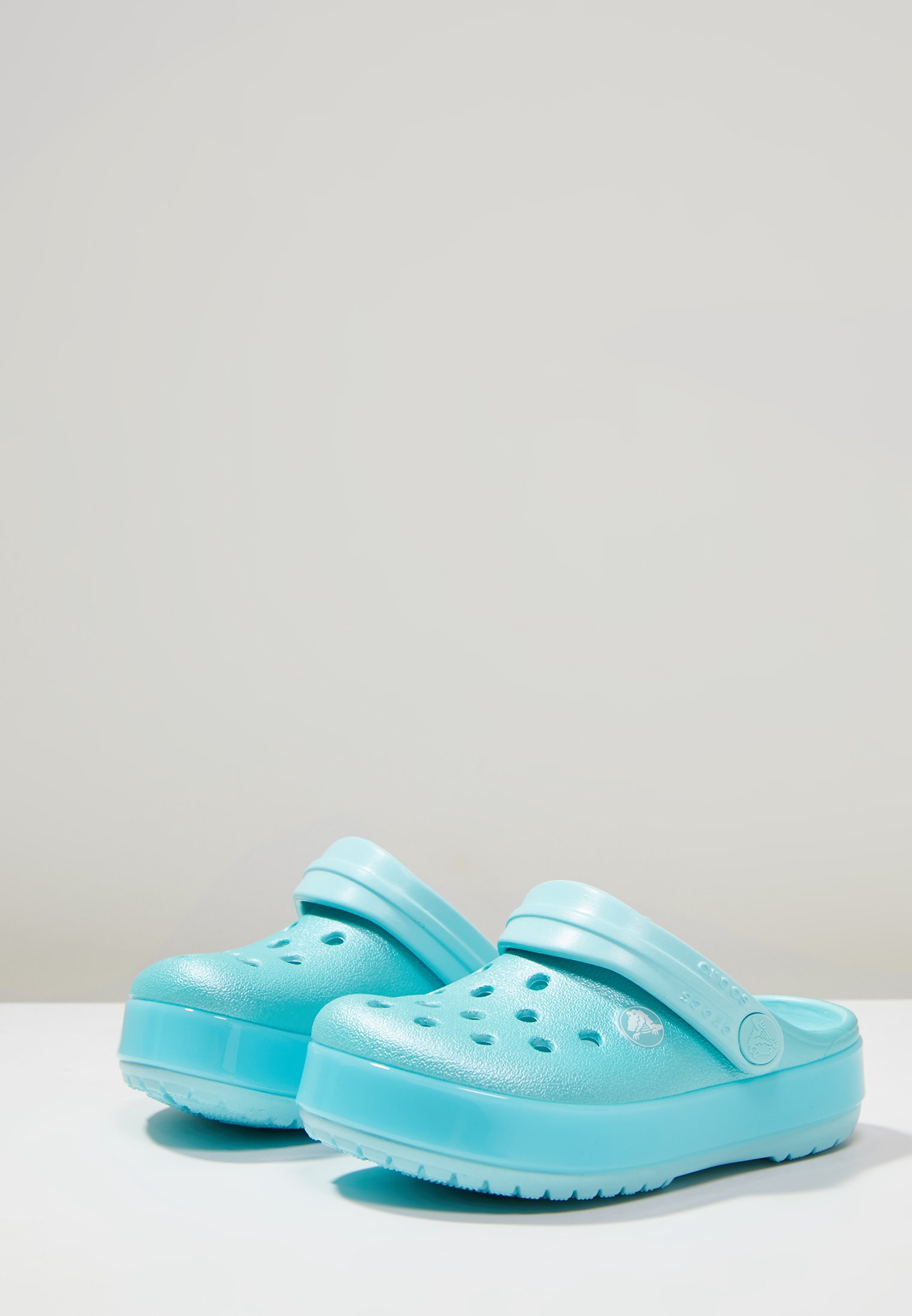 Crocs online | Den nye kolleksjonen på Zalando Kjøp Crocs Crocband Clog Kids Ice Blue sko Online | FOOTWAY.no