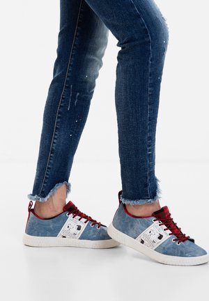 Baskets basses - blue