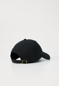 Thumbnail Image 2