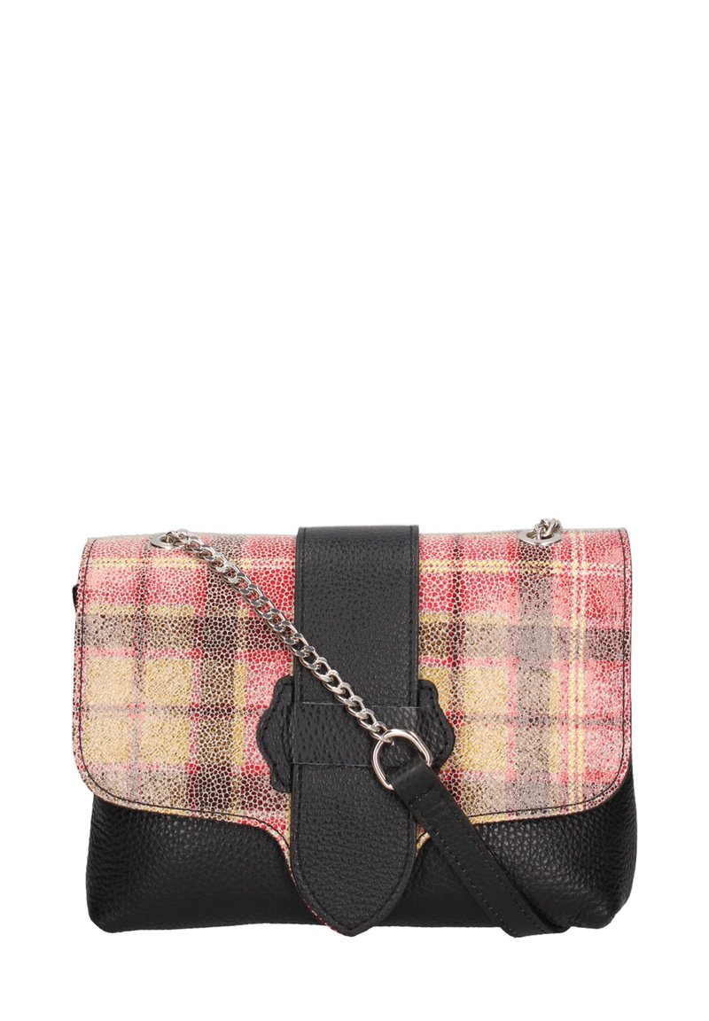 Borsa nera in pelle sintetica con pattina in tessuto a quadri nei toni del rosso, giallo e grigio; dotata di una tracolla a catena e di una chiusura decorativa.