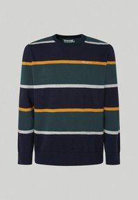 Mörkblå tröja med gröna, gula och ljusgrå horisontella ränder och en liten broderad logotyp på bröstet.