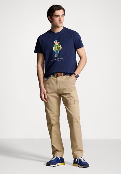 Polo Ralph Lauren CLASSIC FIT POLO BEAR JERSEY T SHIRT - Tricou cu imprimeu - newport navy