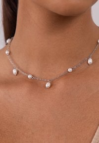 PURELEI PEARL DROP - Halskette - silberfarben