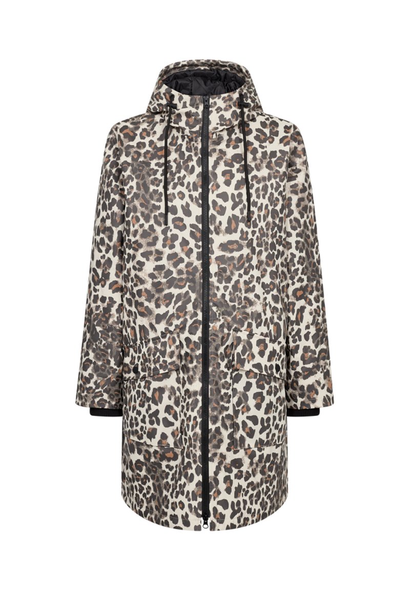 Luipaardprint jas met een ritssluiting aan de voorkant, capuchon en twee grote zakken. Gemaakt van lichtgewicht, glad materiaal met contrasterende zwarte accenten.