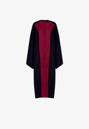 Vêtement long et ample de couleur bleu marine foncé avec un large panneau bourgogne au centre et un col bourgogne. Texture douce et design minimaliste.