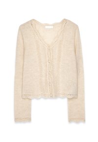 Cárdigan de punto beige con escote en V, bordes con ondas y detalles de encaje en el tejido. Cuenta con seis botones en la parte delantera y mangas largas.
