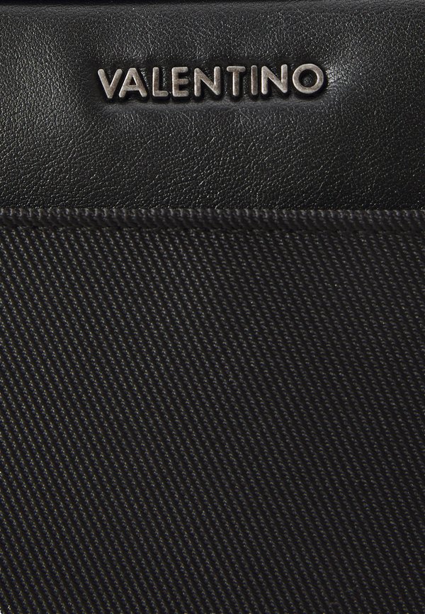 FINIX UNISEX - Wash bag - nero3