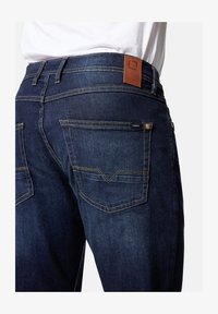 Ausgewählt, darkblue used