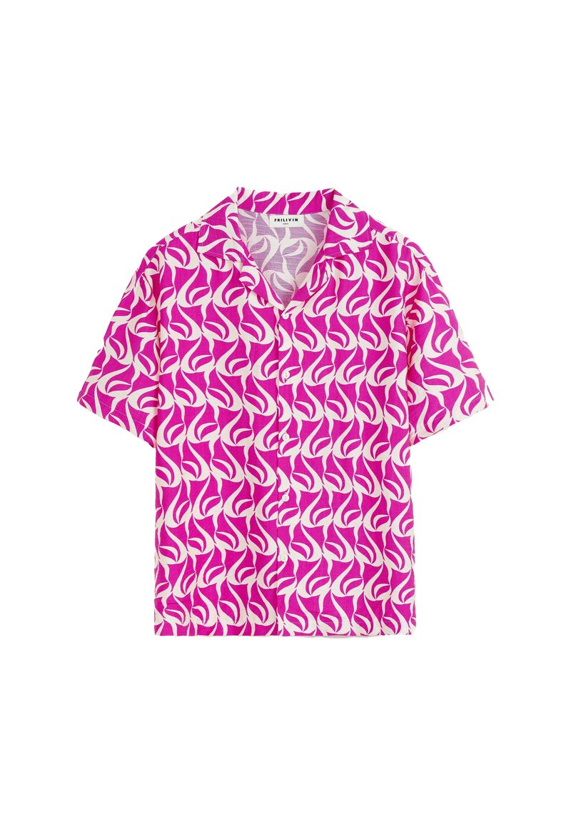 Chemise à manches courtes avec un motif de feuilles abstraites rose et blanche et un col camp sur fond blanc.