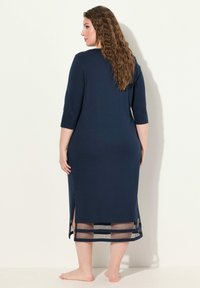 Ulla Popken V-NECK 3/4 SLEEVE WITH TRIM - Camicia da notte - night blue