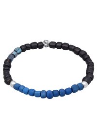 Blå och svart pärlarmband med varierande former och storlekar på pärlor; har metalliska silver- och texturerade accenter genomgående.