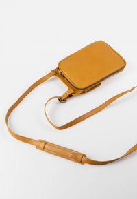 Aunts & Uncles TULIP - Handytasche - summer glow