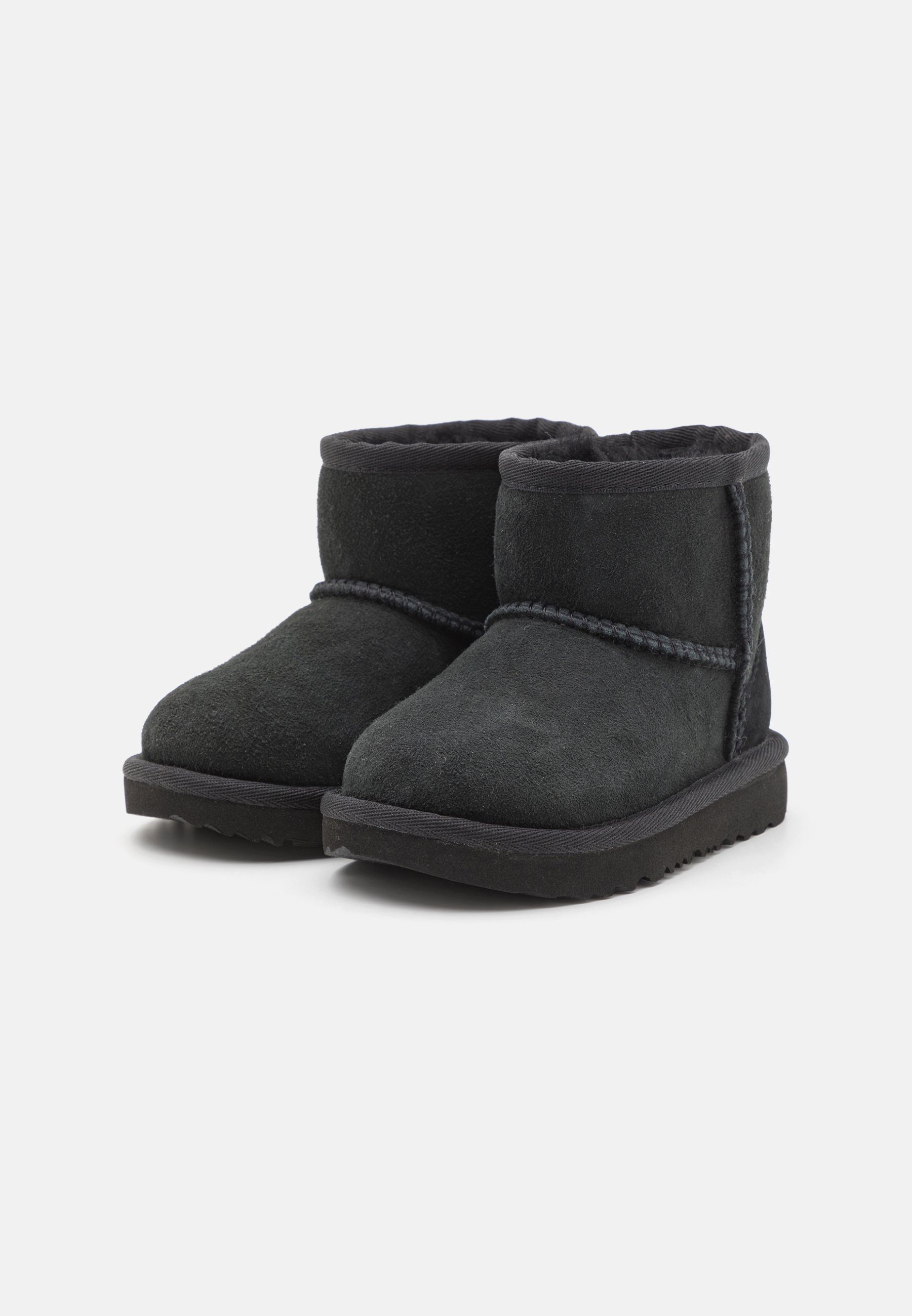 靴 UGG CLASSIC MINI 2 BLACK UGG Classic II Mini black au meilleur prix sur idealo.fr