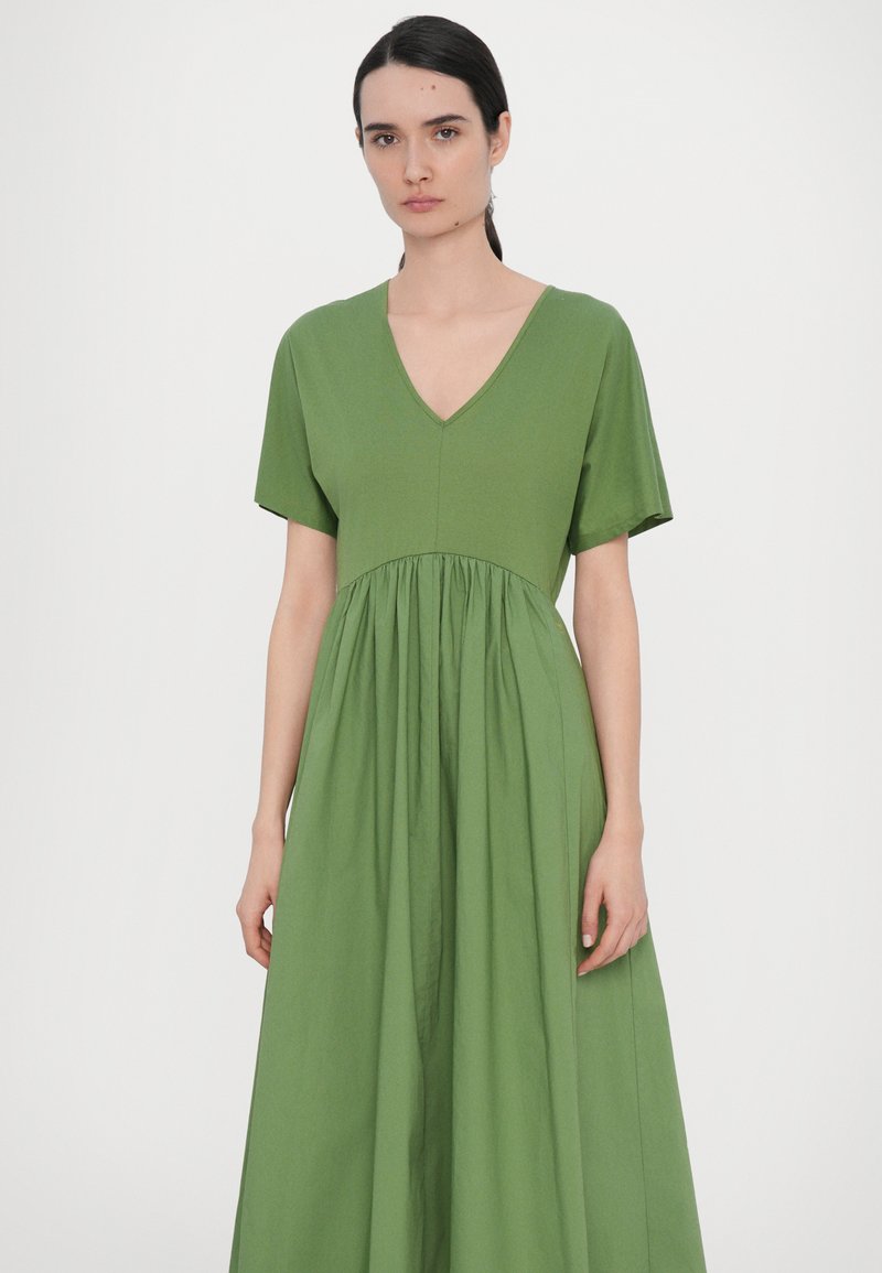 weekend max mara green dress Max Mara | Woman - Long viscose yarn dress - Green