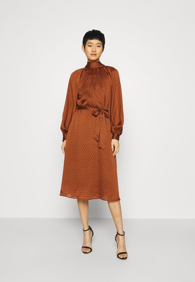 TIE NECK MIDI - Hverdagskjoler - neutral