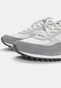 Thumbnail-Bild 5