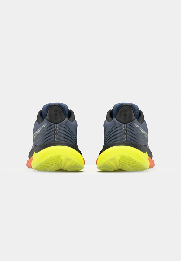 TRIUMPH 23 - Road running shoes4