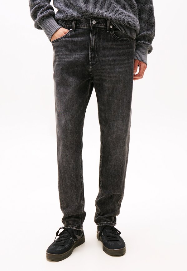 ISAAC - Relaxed fit jeans