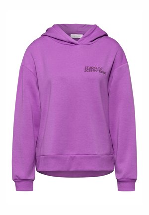 Felpa con cappuccio viola realizzata in tessuto morbido, caratterizzata da una vestibilità comoda, polsini e orlo a costine, con la scritta "STUDIO Fall 2025 84 Edition".