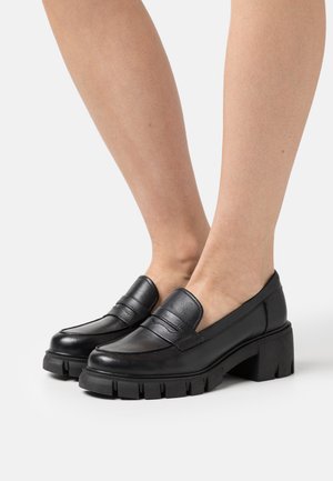 Tamaris Klassikalised kontsakingad - black