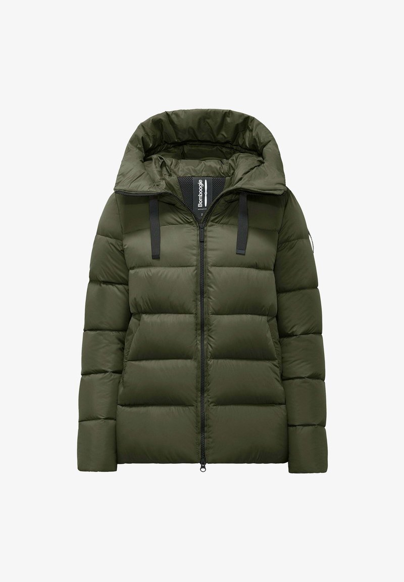 Giacca imbottita verde oliva con cappuccio, presenta una chiusura con zip, cinghie nere sulle spalle e sezioni trapuntate per l'isolamento.