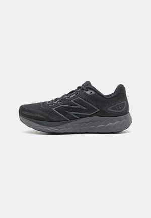 Scarpe da corsa su strada - black