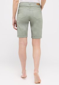 Angels BERMUDA MIT SUMMER - Shorts di jeans - hellgruen