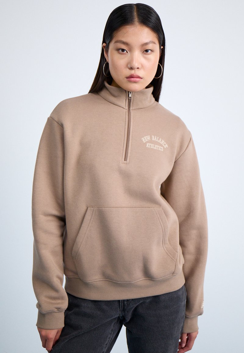 New Balance GRAPHIC QUARTER ZIP - Sweater - mushroom