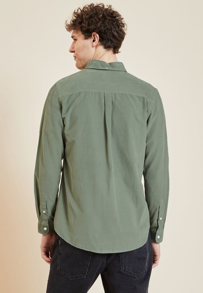 Chemise Homme Manches Longues Slim Fit Business Casual Chemise Contrastée Avec Poche Confortable - Vert - Prêt-à-Porter