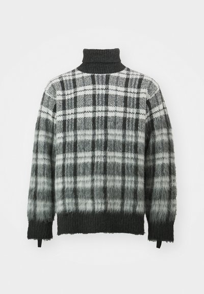 Pulover cu guler înalt, în carouri gri și negre, cu o finisare moale, texturată. Are o croială lejeră și manșete ribbate. Tranziție treptată de culoare în partea de jos.