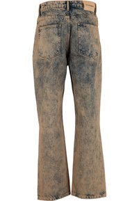 Vue de dos d'un jean bleu effet délavé à l'acide, avec jambes droites, deux poches arrière et une étiquette de marque sur la ceinture.