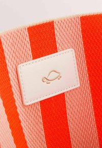 Carpisa TENERIFE - Bolso de mano - beige orange