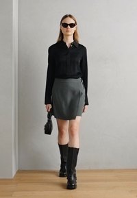 Jeffrey Campbell REFLECTION - Botas de cowboy/motociclista - black